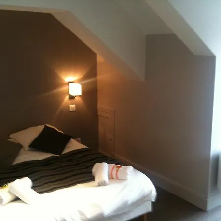 A La Croix De Malte Hotel Lourdes