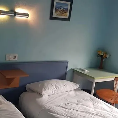 A La Croix De Malte Hotel