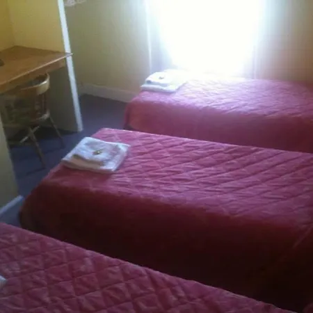 Hotel A La Croix De Malte Lourdes